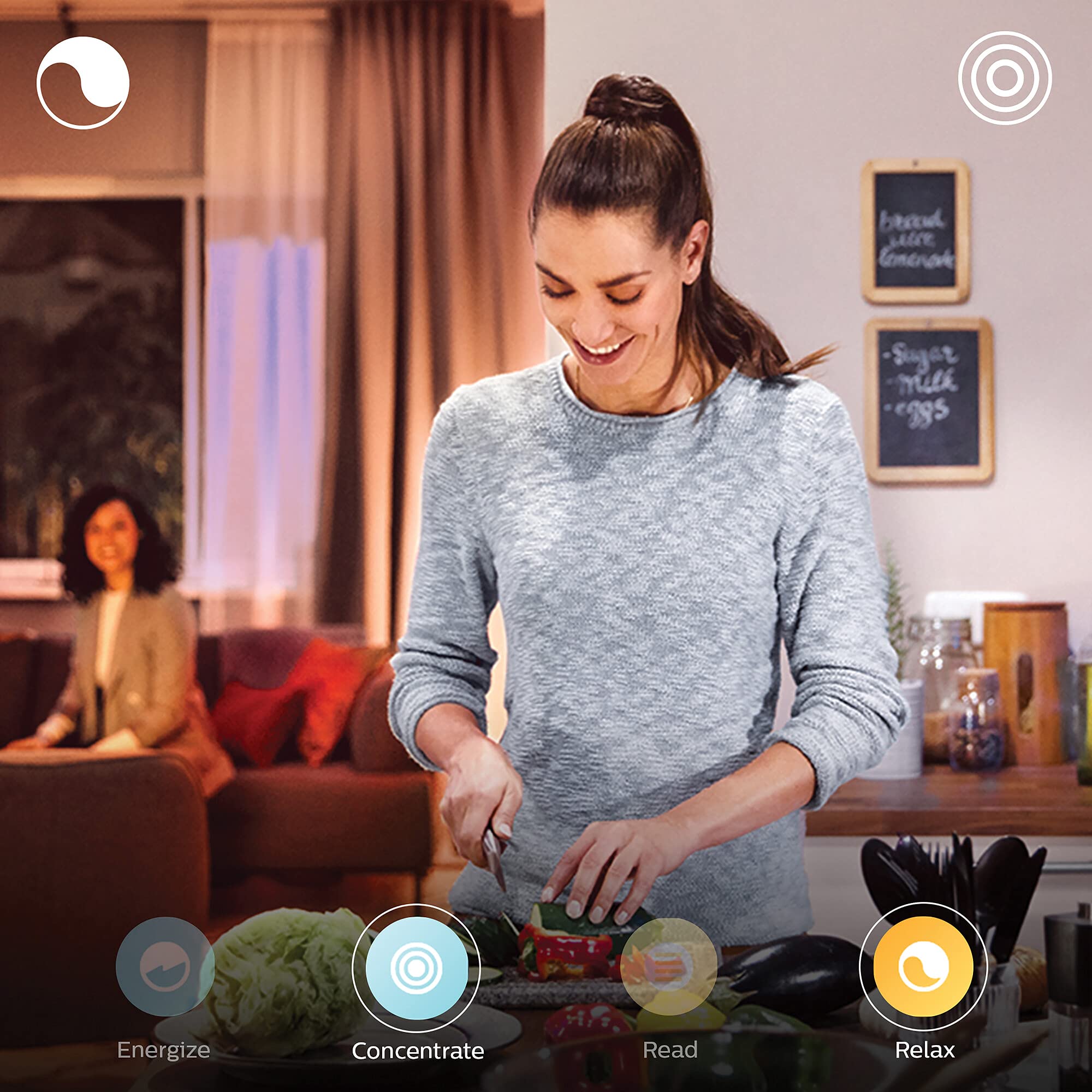 Philips Hue White & Color Ambiance E14 LED Lampe (470 lm), dimmbares LED Leuchtmittel für das Hue Lichtsystem mit 16 Mio. Farben, smarte Lichtsteuerung über Sprache und App, 1er Pack
