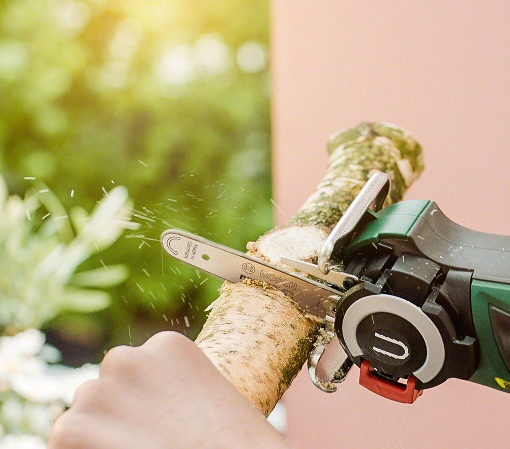 Bosch Akku Säge EasyCut 12 (ohne Akku, NanoBlade Technologie, 12 Volt System, im Karton)